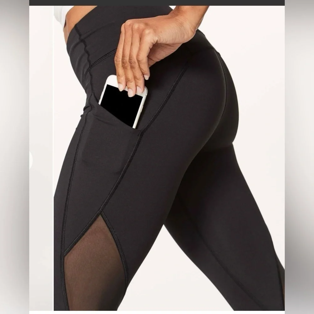 Lululemon Sweat Your Heart Out Black Crop Leggings Size 2